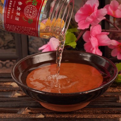 长白山人参虫草酒浓香型纯粮白酒厂家批发42度人参酒量大从优图2