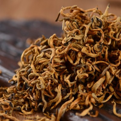 2023年云南普洱茶新茶凤庆滇红茶浓香蜜香金芽茶叶散装厂家直销图3